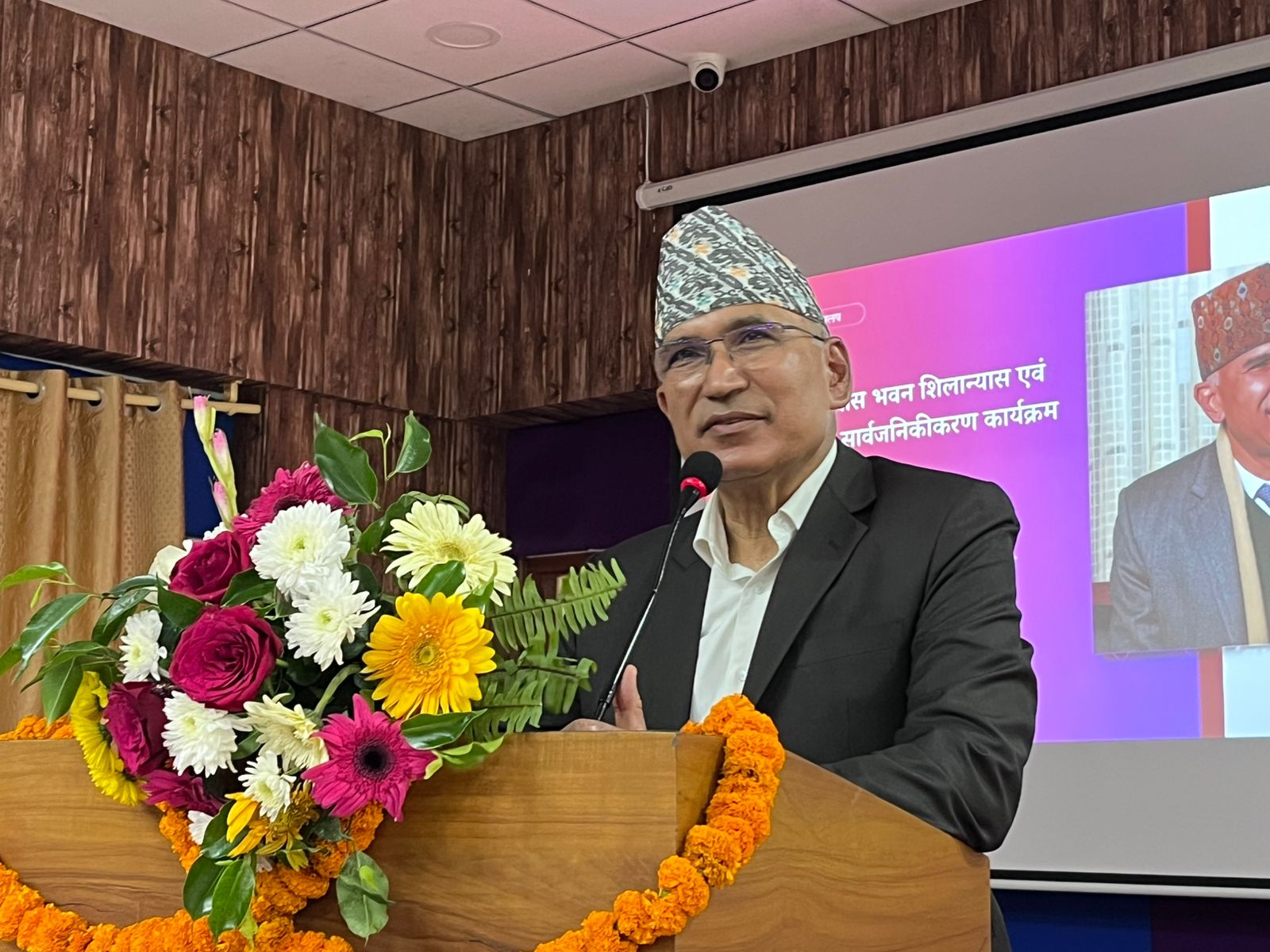 लुम्बिनीलाई शैक्षिक गन्तव्य बनाउनुपर्छ : अर्थमन्त्री पौडेल